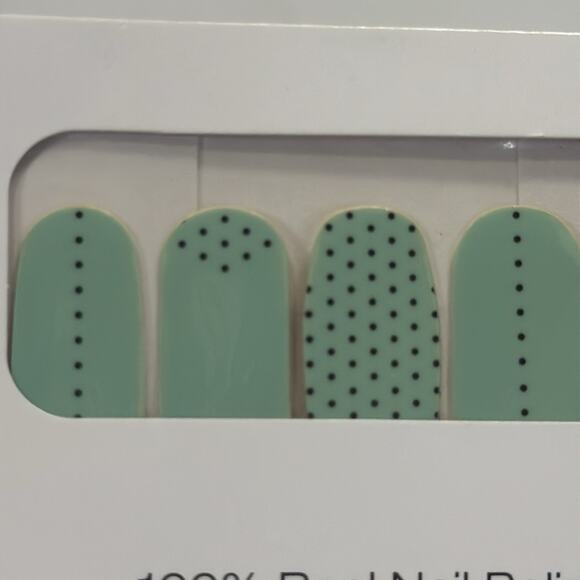 Color Street Other - NWT "I'VE DOT A FEELING" Color Street Nail Strips Mint & Black Dots RETIRED HTF